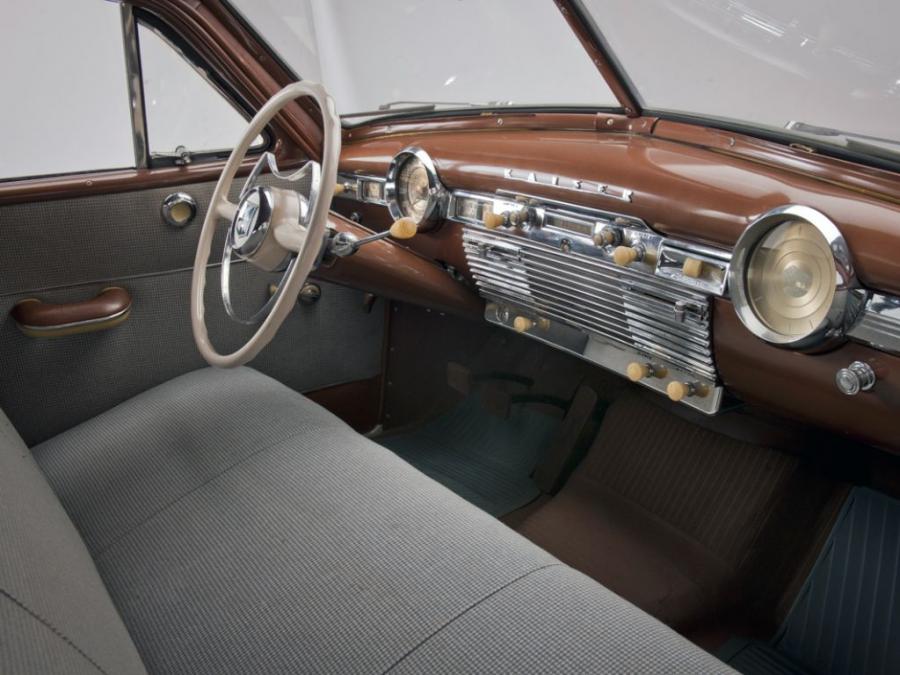  Kaiser Special Traveler Sedan 4-Door 1949 года  (фото 4 из 6)